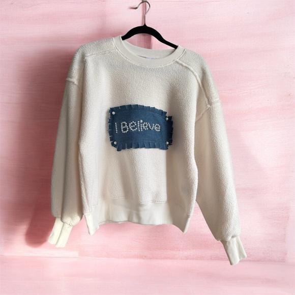 Time and Tru Sweaters - Time and Tru Cream Sweater with Blue Patch